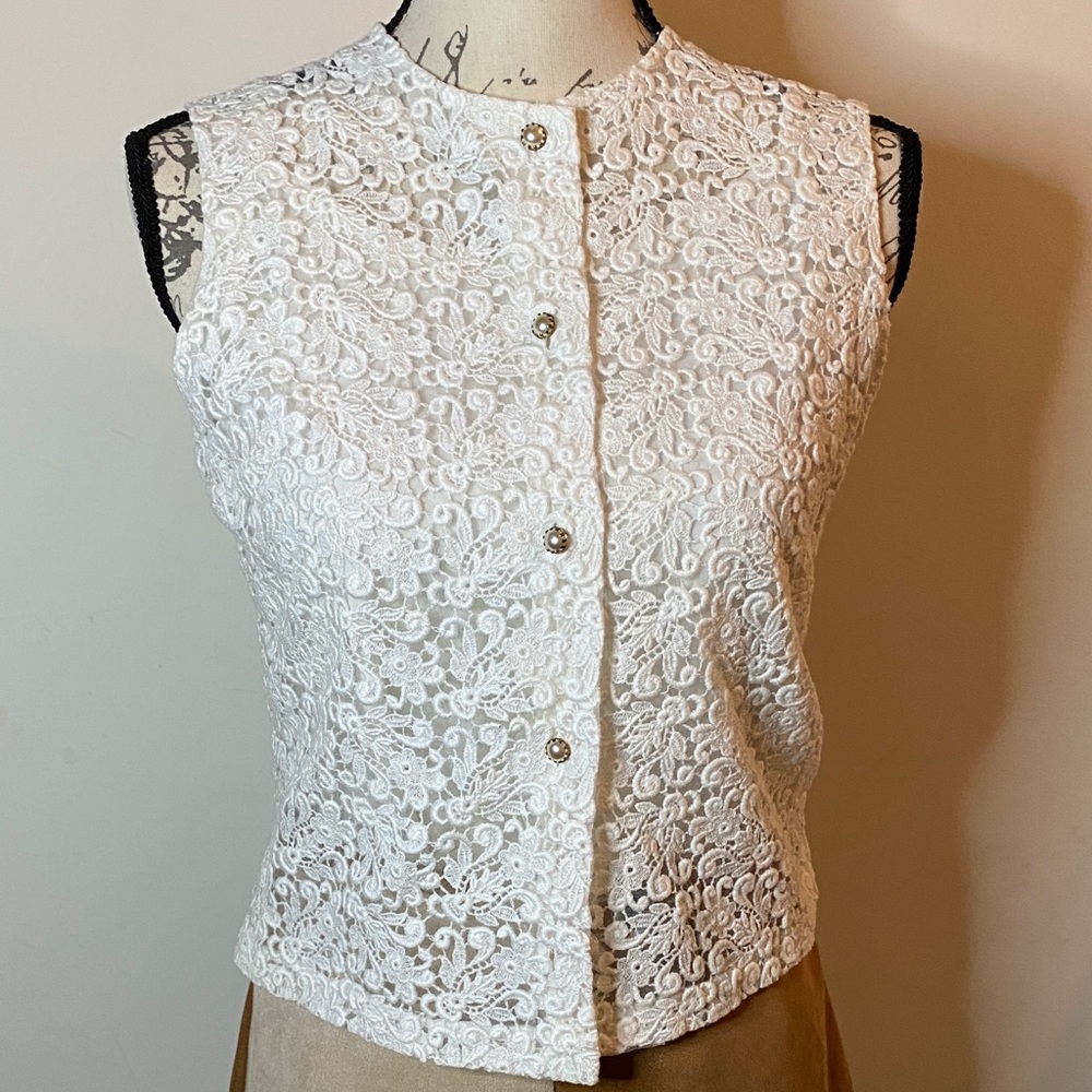 Champion Paris White Lace Pearl Button-Up Blouse Vintage petite small